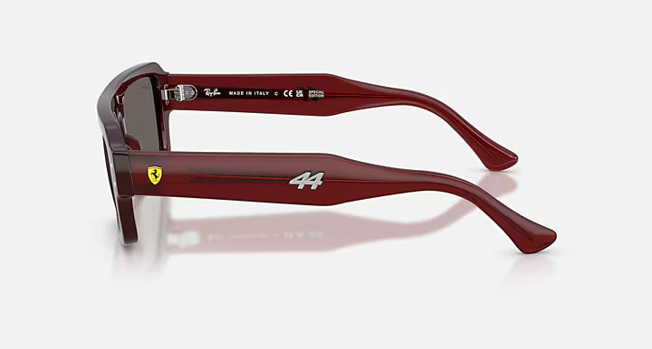 LEWIS HAMILTON DRIVER SPECIAL EDITION 2026 - SCUDERIA FERRARI COLLECTION